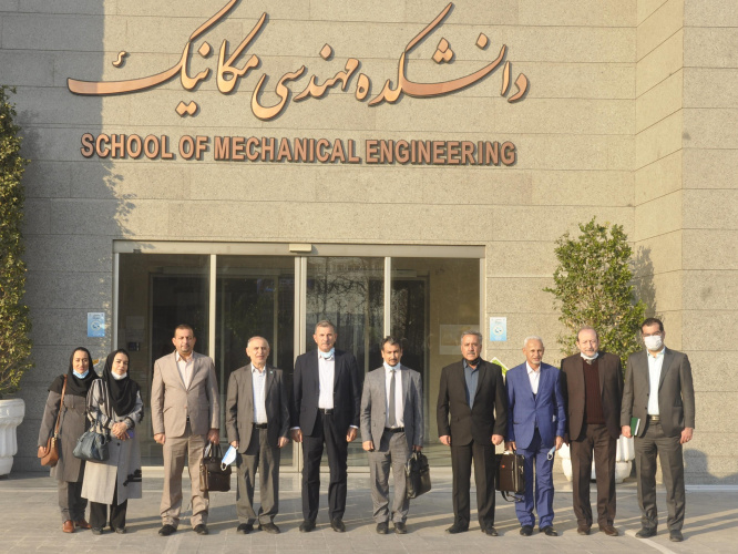 A Delegation of high ranking Officials of two universities of Iraq along with cultural Attache of the country visited the School of Mechanical Engineering