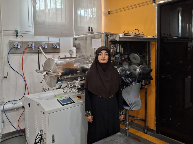 The world of new batteries- Expansion of the use of electric cars in Iran goes through development of this laboratory